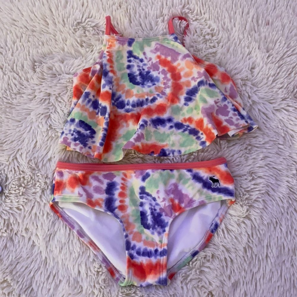 Abrocrombie kids bathing suit!!
